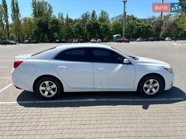 Белый Шевроле Малибу, объемом двигателя 2.5 л и пробегом 182 тыс. км за 8999 $, фото 20 на Automoto.ua