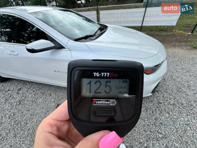 Белый Шевроле Малибу, объемом двигателя 1.5 л и пробегом 133 тыс. км за 11000 $, фото 22 на Automoto.ua