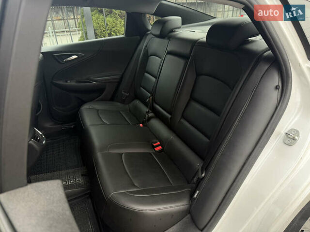 Білий Шевроле Малібу, об'ємом двигуна 1.8 л та пробігом 168 тис. км за 13500 $, фото 9 на Automoto.ua