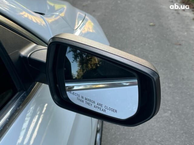 Белый Шевроле Малибу, объемом двигателя 1.5 л и пробегом 135 тыс. км за 9490 $, фото 16 на Automoto.ua