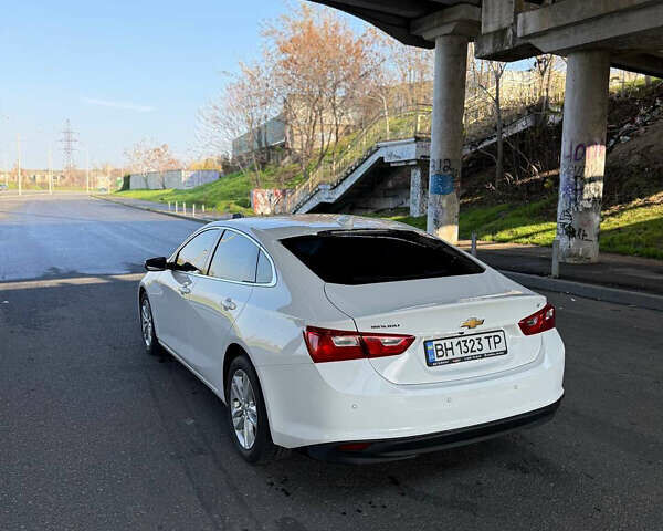 Белый Шевроле Малибу, объемом двигателя 1.5 л и пробегом 80 тыс. км за 10500 $, фото 19 на Automoto.ua