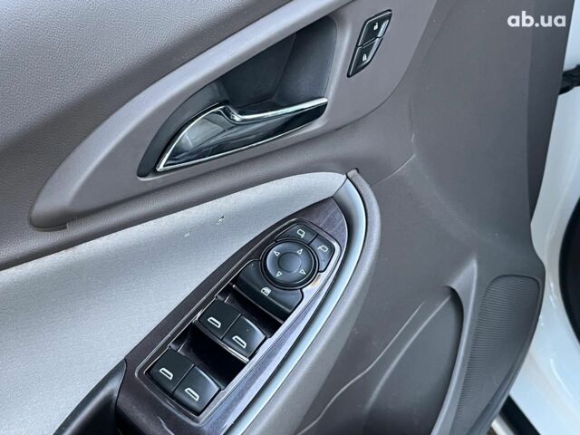 Белый Шевроле Малибу, объемом двигателя 1.5 л и пробегом 135 тыс. км за 9490 $, фото 22 на Automoto.ua