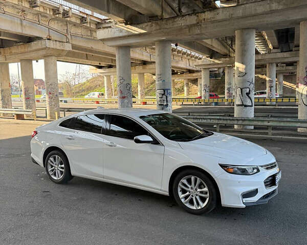 Белый Шевроле Малибу, объемом двигателя 1.5 л и пробегом 80 тыс. км за 10500 $, фото 6 на Automoto.ua