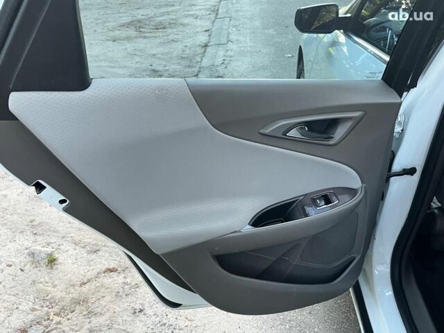 Белый Шевроле Малибу, объемом двигателя 1.5 л и пробегом 135 тыс. км за 9490 $, фото 30 на Automoto.ua