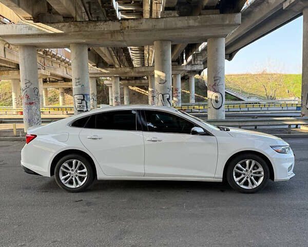 Белый Шевроле Малибу, объемом двигателя 1.5 л и пробегом 80 тыс. км за 10500 $, фото 12 на Automoto.ua