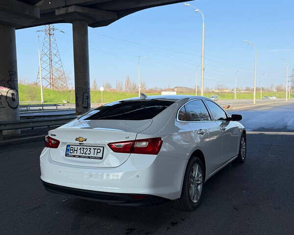 Белый Шевроле Малибу, объемом двигателя 1.5 л и пробегом 80 тыс. км за 10500 $, фото 16 на Automoto.ua