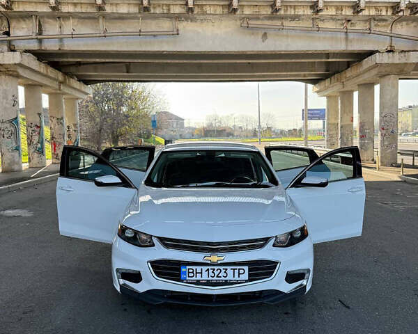 Белый Шевроле Малибу, объемом двигателя 1.5 л и пробегом 80 тыс. км за 10500 $, фото 20 на Automoto.ua