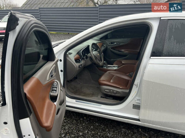 Белый Шевроле Малибу, объемом двигателя 2 л и пробегом 100 тыс. км за 8100 $, фото 17 на Automoto.ua