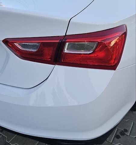 Белый Шевроле Малибу, объемом двигателя 1.49 л и пробегом 83 тыс. км за 12000 $, фото 23 на Automoto.ua