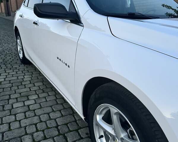 Белый Шевроле Малибу, объемом двигателя 1.49 л и пробегом 83 тыс. км за 12000 $, фото 29 на Automoto.ua