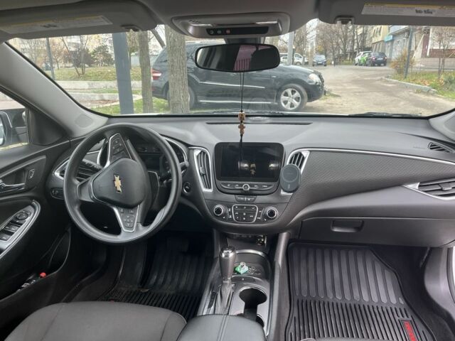 Білий Шевроле Малібу, об'ємом двигуна 1.5 л та пробігом 160 тис. км за 9500 $, фото 2 на Automoto.ua