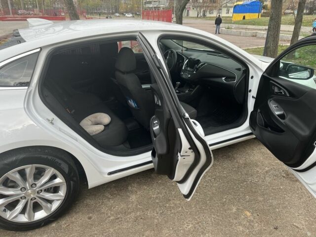 Білий Шевроле Малібу, об'ємом двигуна 1.5 л та пробігом 160 тис. км за 9500 $, фото 3 на Automoto.ua