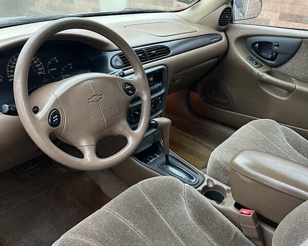 Бежевый Шевроле Малибу, объемом двигателя 2.39 л и пробегом 140 тыс. км за 4500 $, фото 5 на Automoto.ua