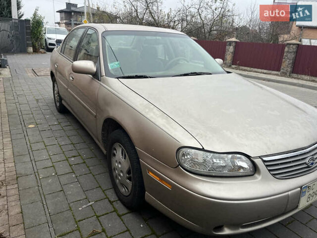 Бежевый Шевроле Малибу, объемом двигателя 2.39 л и пробегом 140 тыс. км за 4500 $, фото 1 на Automoto.ua