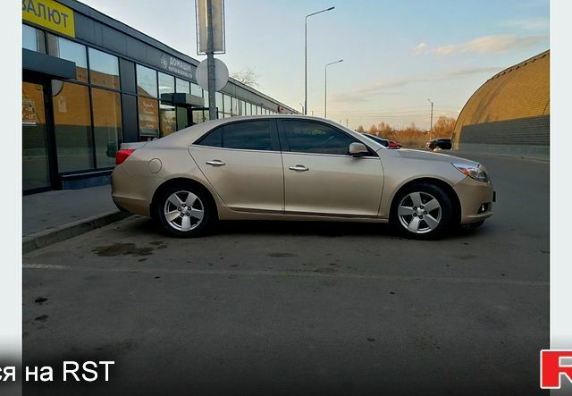 Бежевый Шевроле Малибу, объемом двигателя 2.4 л и пробегом 220 тыс. км за 8200 $, фото 1 на Automoto.ua