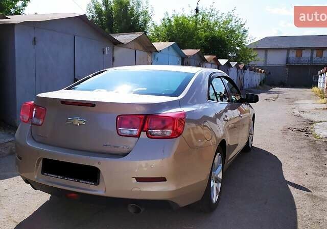 Бежевый Шевроле Малибу, объемом двигателя 2.4 л и пробегом 83 тыс. км за 12500 $, фото 8 на Automoto.ua