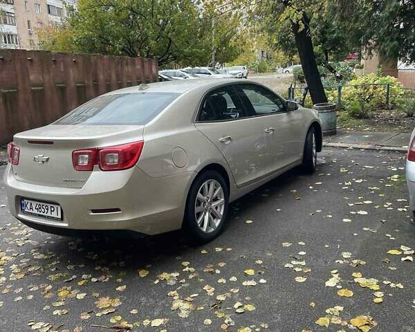 Шевроле Малибу 2014 в Киеве на Automoto.ua Бежевый Шевроле Малибу, объемом двигателя 2.46 л и пробегом 15 тыс. км за 12500 $, фото 5 на Automoto.ua
