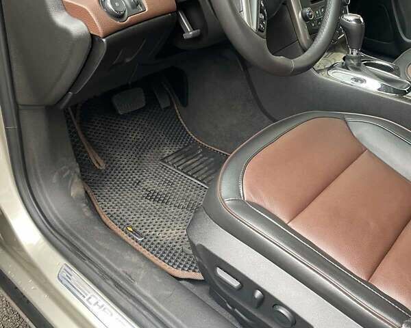 Шевроле Малибу 2014 в Киеве на Automoto.ua Бежевый Шевроле Малибу, объемом двигателя 2.46 л и пробегом 15 тыс. км за 12500 $, фото 10 на Automoto.ua