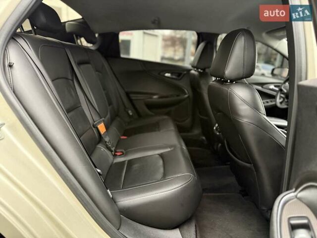 Бежевый Шевроле Малибу, объемом двигателя 1.5 л и пробегом 170 тыс. км за 9300 $, фото 16 на Automoto.ua