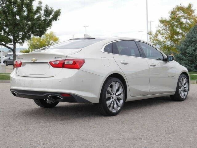 Бежевый Шевроле Малибу, объемом двигателя 2 л и пробегом 77 тыс. км за 2200 $, фото 3 на Automoto.ua