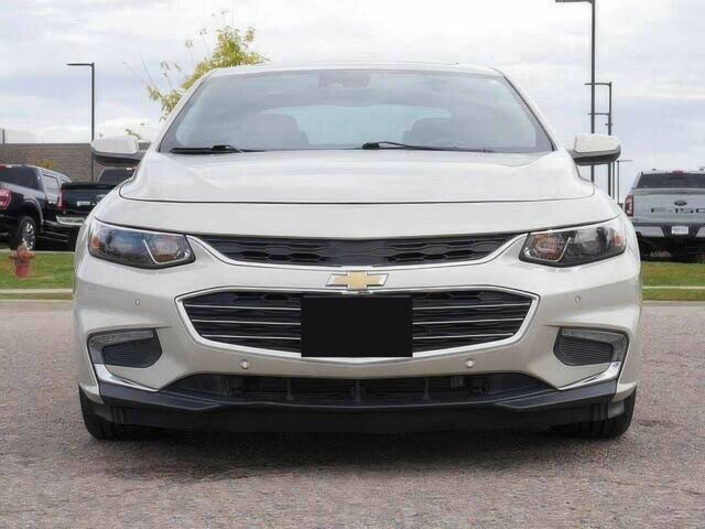 Бежевый Шевроле Малибу, объемом двигателя 2 л и пробегом 77 тыс. км за 2200 $, фото 1 на Automoto.ua