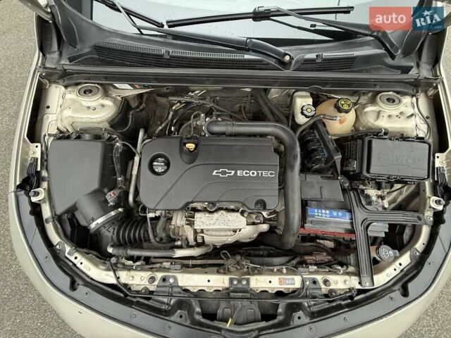 Бежевый Шевроле Малибу, объемом двигателя 1.5 л и пробегом 170 тыс. км за 9300 $, фото 28 на Automoto.ua