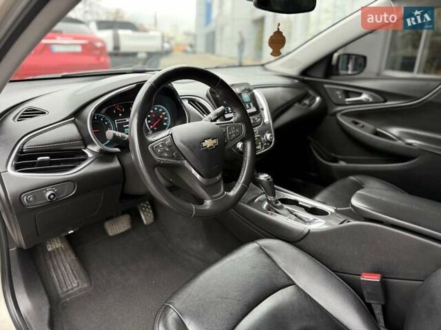 Бежевый Шевроле Малибу, объемом двигателя 1.5 л и пробегом 170 тыс. км за 9300 $, фото 14 на Automoto.ua