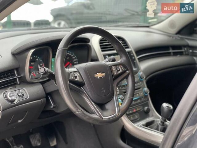 Чорний Шевроле Малібу, об'ємом двигуна 2 л та пробігом 258 тис. км за 9755 $, фото 25 на Automoto.ua