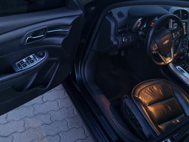 Черный Шевроле Малибу, объемом двигателя 2 л и пробегом 192 тыс. км за 9000 $, фото 8 на Automoto.ua