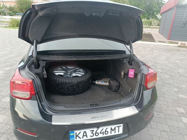 Черный Шевроле Малибу, объемом двигателя 2.2 л и пробегом 220 тыс. км за 9999 $, фото 6 на Automoto.ua