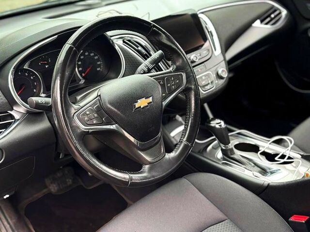 Черный Шевроле Малибу, объемом двигателя 1.5 л и пробегом 145 тыс. км за 9800 $, фото 3 на Automoto.ua