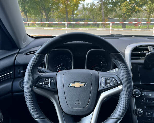 Черный Шевроле Малибу, объемом двигателя 2.5 л и пробегом 150 тыс. км за 9300 $, фото 16 на Automoto.ua