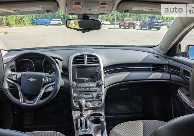 Черный Шевроле Малибу, объемом двигателя 2.5 л и пробегом 180 тыс. км за 8750 $, фото 6 на Automoto.ua