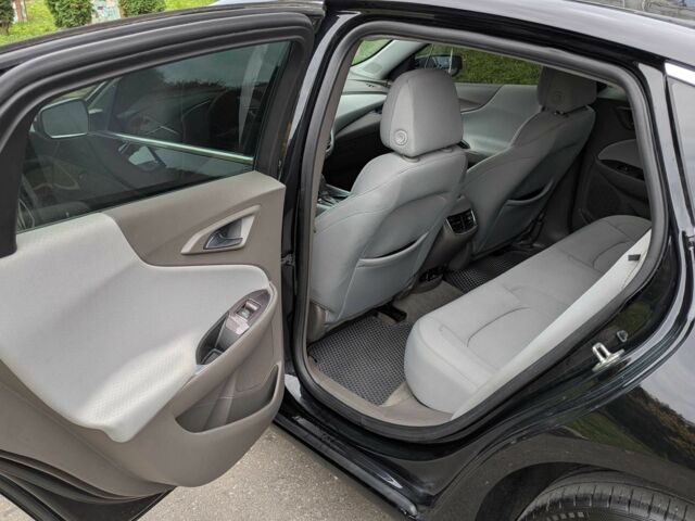 Шевроле Малибу 2016 в Хмельницком на Automoto.ua Черный Шевроле Малибу, объемом двигателя 2 л и пробегом 168 тыс. км за 10450 $, фото 14 на Automoto.ua