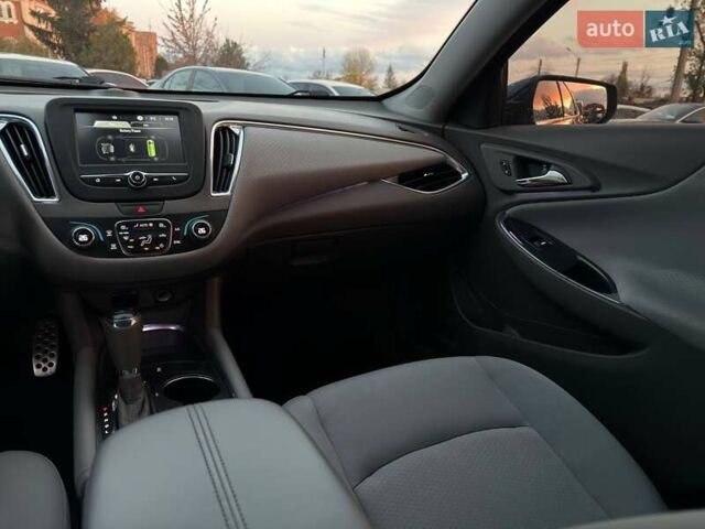 Чорний Шевроле Малібу, об'ємом двигуна 1.8 л та пробігом 98 тис. км за 11500 $, фото 29 на Automoto.ua