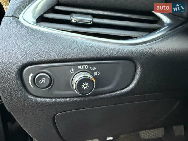 Черный Шевроле Малибу, объемом двигателя 1.5 л и пробегом 79 тыс. км за 13350 $, фото 21 на Automoto.ua