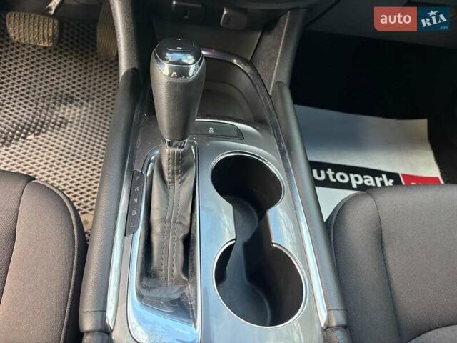 Чорний Шевроле Малібу, об'ємом двигуна 1.5 л та пробігом 108 тис. км за 9000 $, фото 23 на Automoto.ua