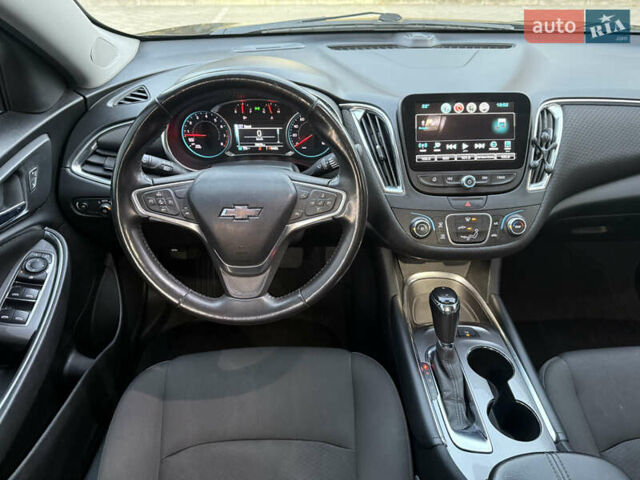 Черный Шевроле Малибу, объемом двигателя 1.5 л и пробегом 79 тыс. км за 13350 $, фото 17 на Automoto.ua