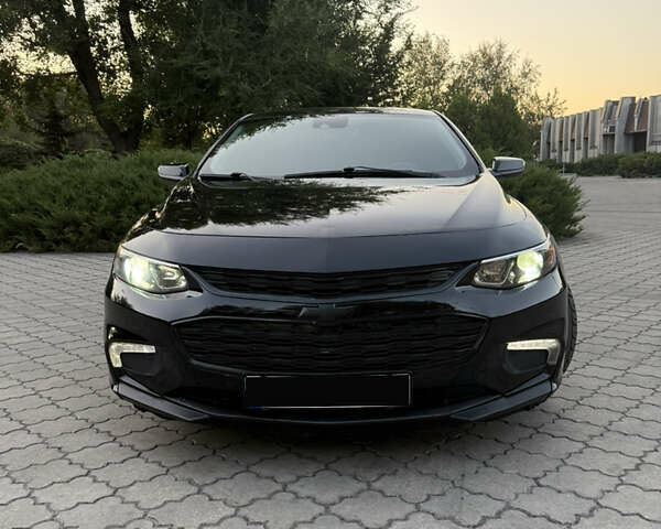 Черный Шевроле Малибу, объемом двигателя 1.5 л и пробегом 79 тыс. км за 13350 $, фото 1 на Automoto.ua