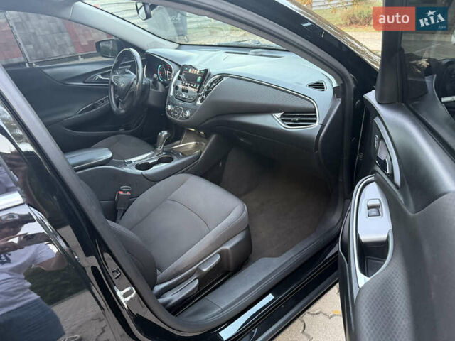 Черный Шевроле Малибу, объемом двигателя 1.5 л и пробегом 79 тыс. км за 13350 $, фото 15 на Automoto.ua