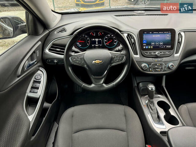 Черный Шевроле Малибу, объемом двигателя 1.49 л и пробегом 48 тыс. км за 15400 $, фото 14 на Automoto.ua