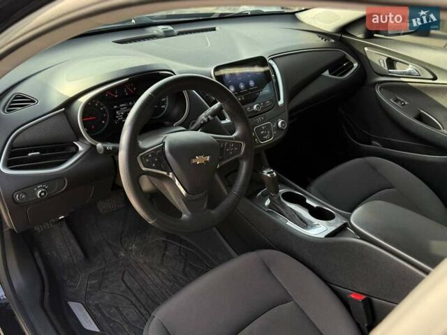 Чорний Шевроле Малібу, об'ємом двигуна 1.49 л та пробігом 52 тис. км за 11900 $, фото 13 на Automoto.ua