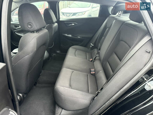 Черный Шевроле Малибу, объемом двигателя 1.5 л и пробегом 168 тыс. км за 12300 $, фото 10 на Automoto.ua