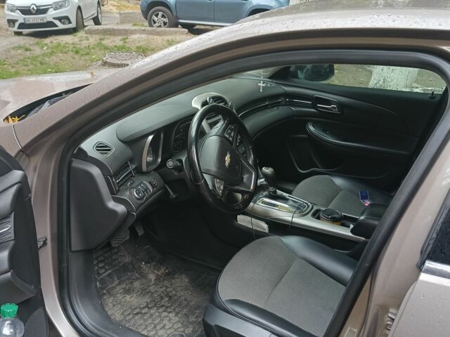 Коричневый Шевроле Малибу, объемом двигателя 2.4 л и пробегом 290 тыс. км за 9000 $, фото 3 на Automoto.ua