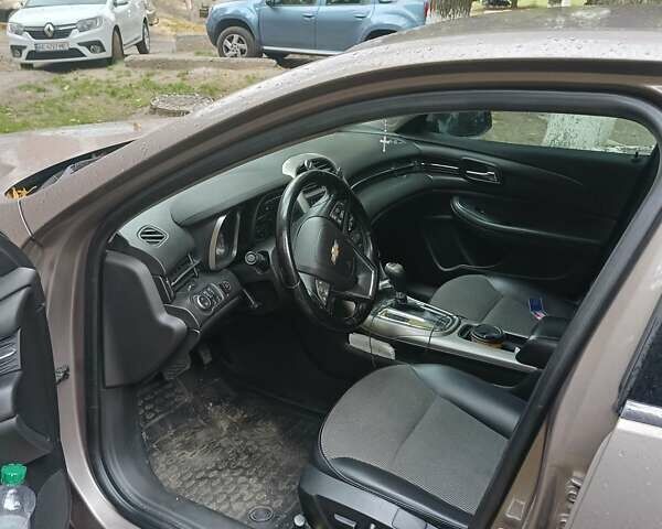 Коричневый Шевроле Малибу, объемом двигателя 2.4 л и пробегом 290 тыс. км за 9000 $, фото 2 на Automoto.ua