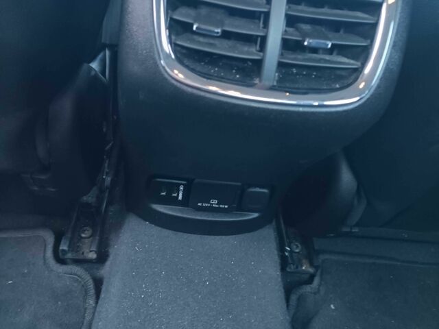 Красный Шевроле Малибу, объемом двигателя 1.5 л и пробегом 150 тыс. км за 10000 $, фото 11 на Automoto.ua