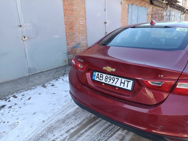 Красный Шевроле Малибу, объемом двигателя 1.5 л и пробегом 150 тыс. км за 10000 $, фото 3 на Automoto.ua