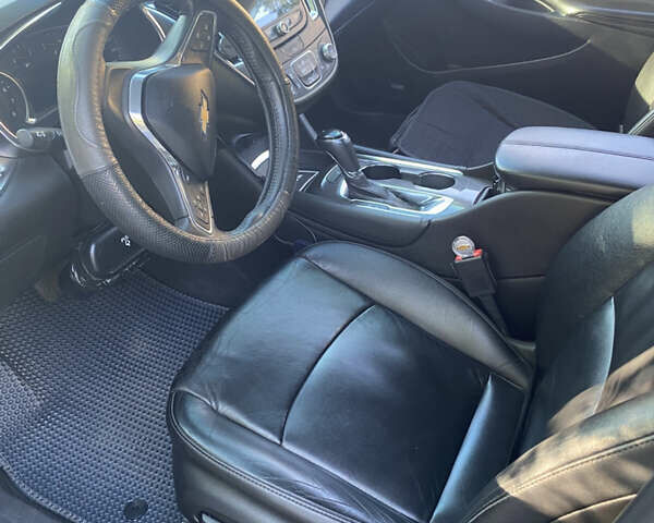 Красный Шевроле Малибу, объемом двигателя 1.5 л и пробегом 130 тыс. км за 10300 $, фото 7 на Automoto.ua