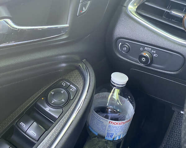 Красный Шевроле Малибу, объемом двигателя 1.5 л и пробегом 130 тыс. км за 10300 $, фото 11 на Automoto.ua