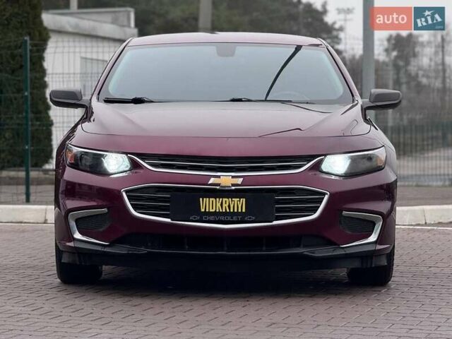 Красный Шевроле Малибу, объемом двигателя 1.5 л и пробегом 159 тыс. км за 9900 $, фото 1 на Automoto.ua